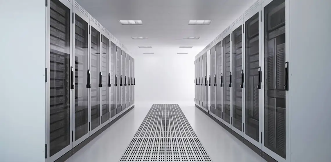 4 things to look for in a  lifecycle partner for your  data centre project
